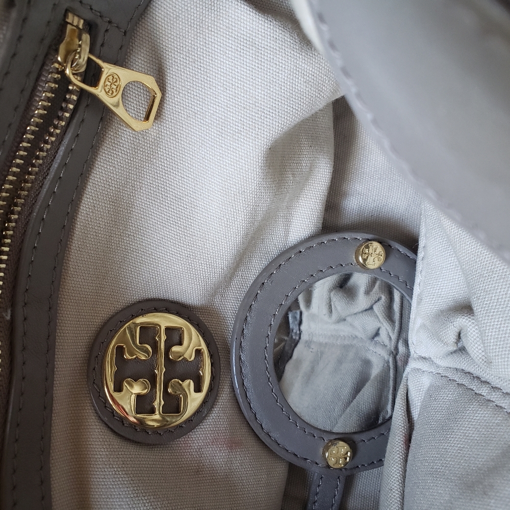 Tory Burch Leather Hand / Crossbody bag 1221 - Picture 3 of 11
